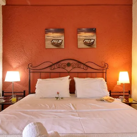 Boundos By The Mparmpati