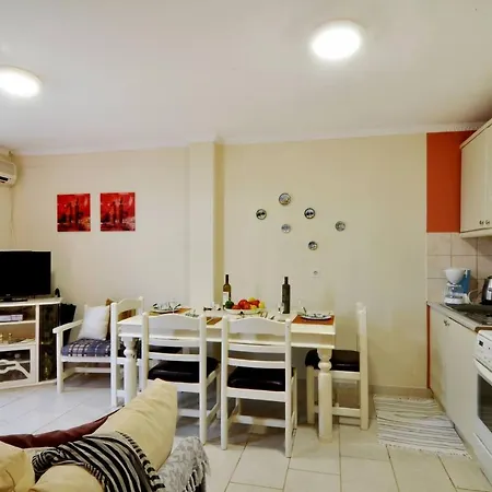 Apartmán Boundos By The *